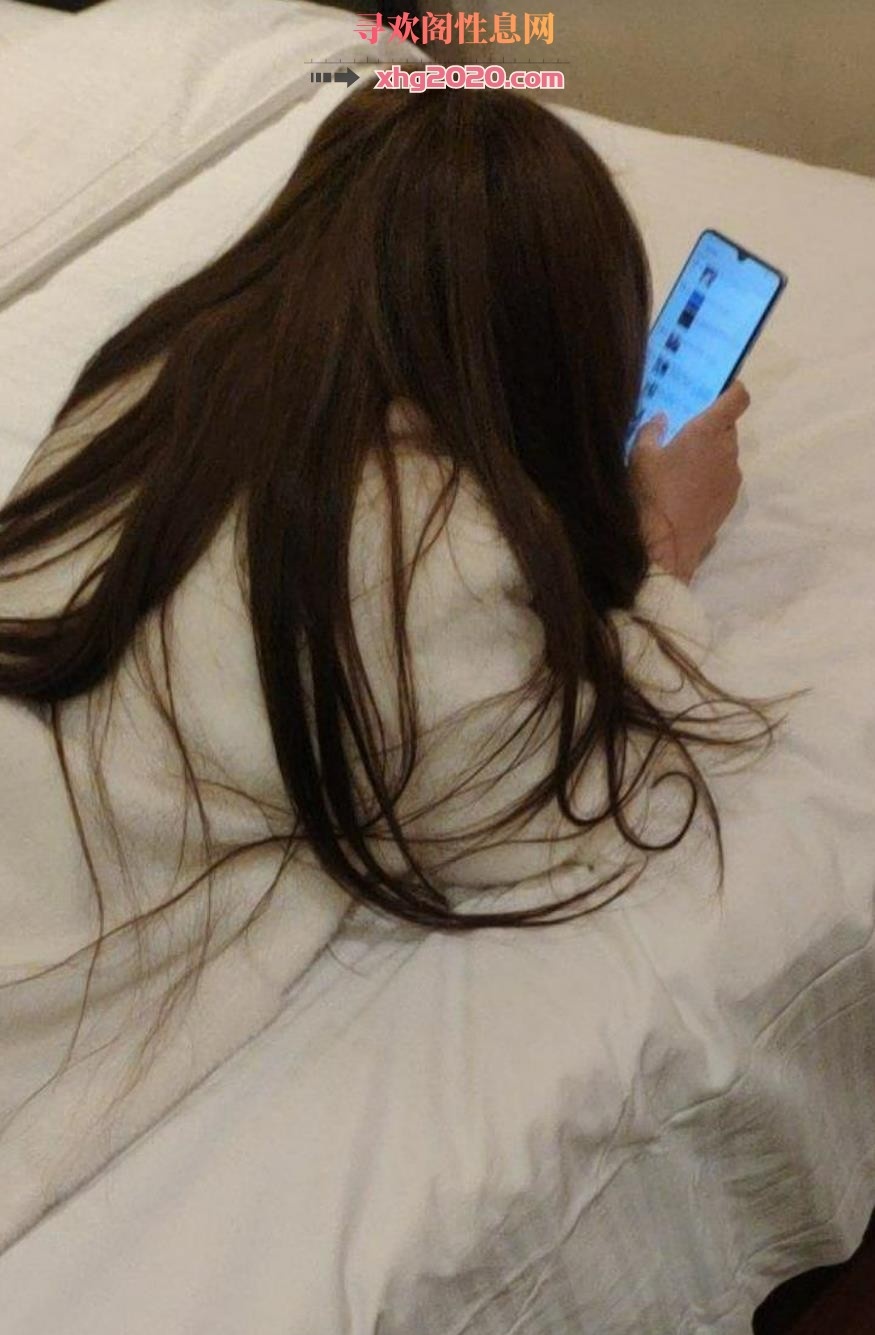 龙华萝莉系菲儿