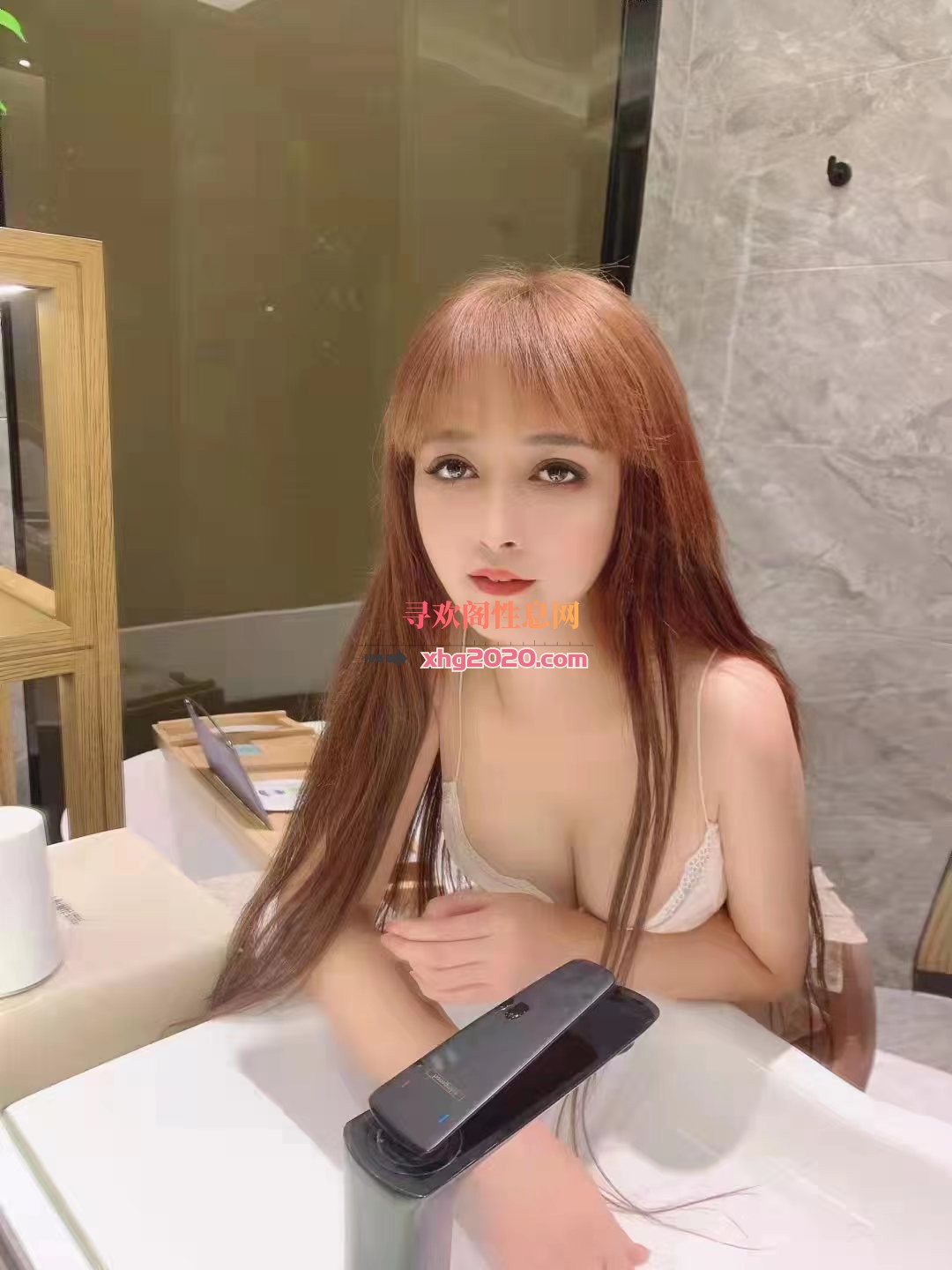 温柔性感大胸妹