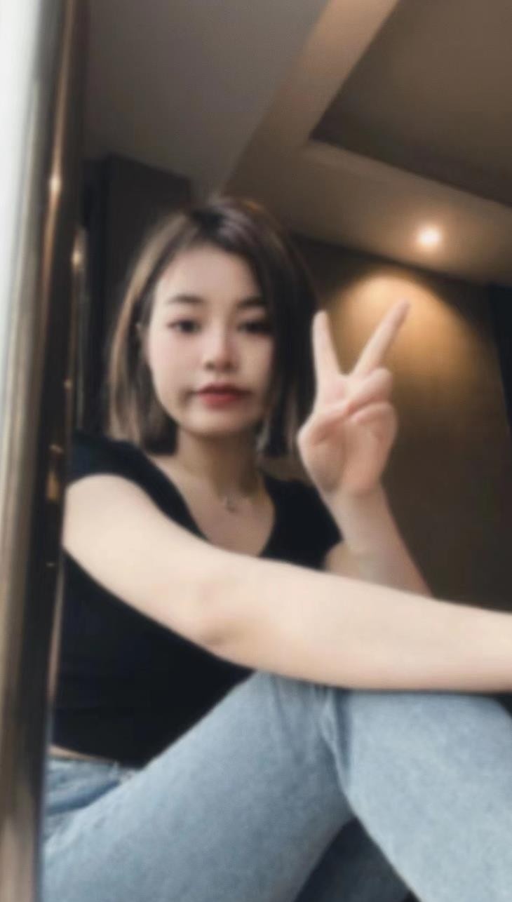 甜美系 小可爱00后