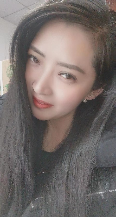 兼职好看小姐姐