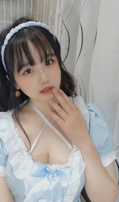 光谷大胸妹