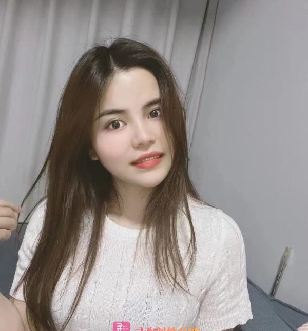 新开发的美女兰兰