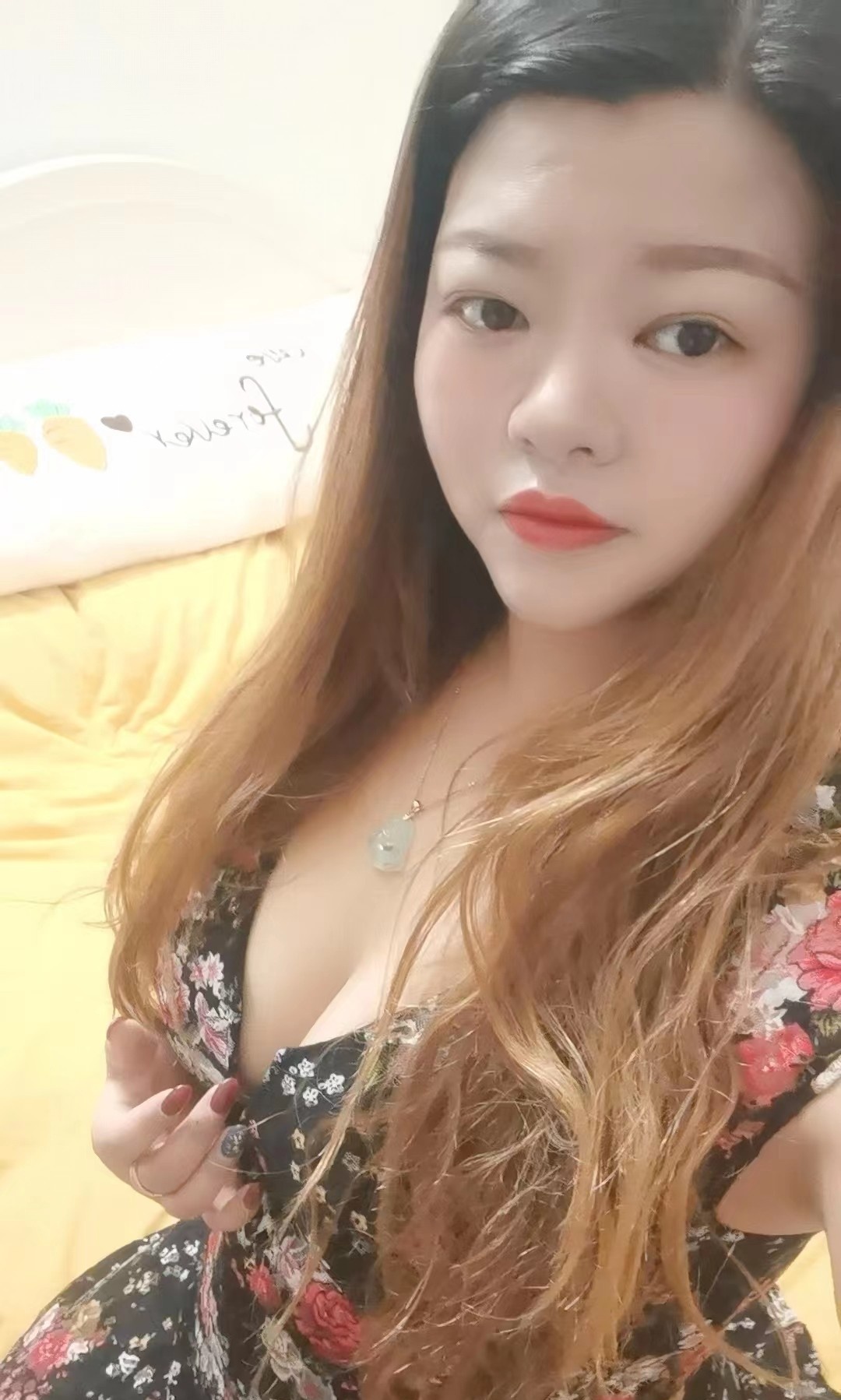 巨乳南山宝藏女孩