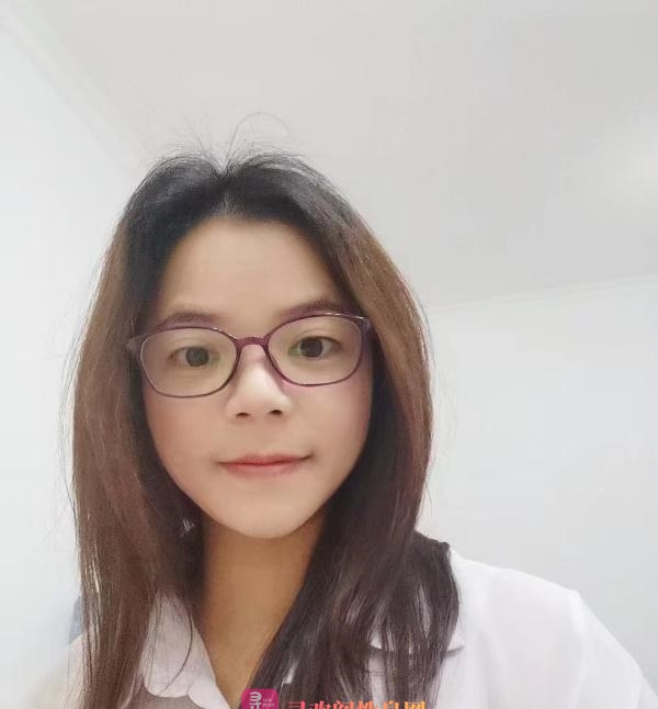 角色扮演小少妇