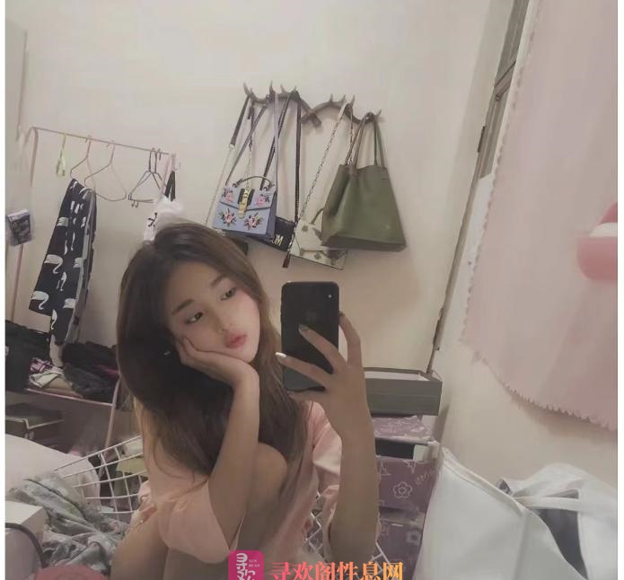 敏感邻家女孩