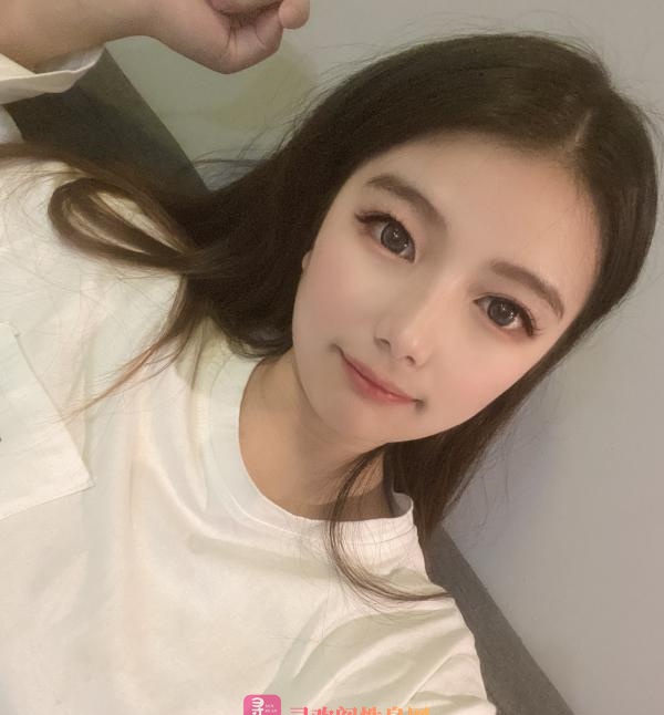 广州大胸少女