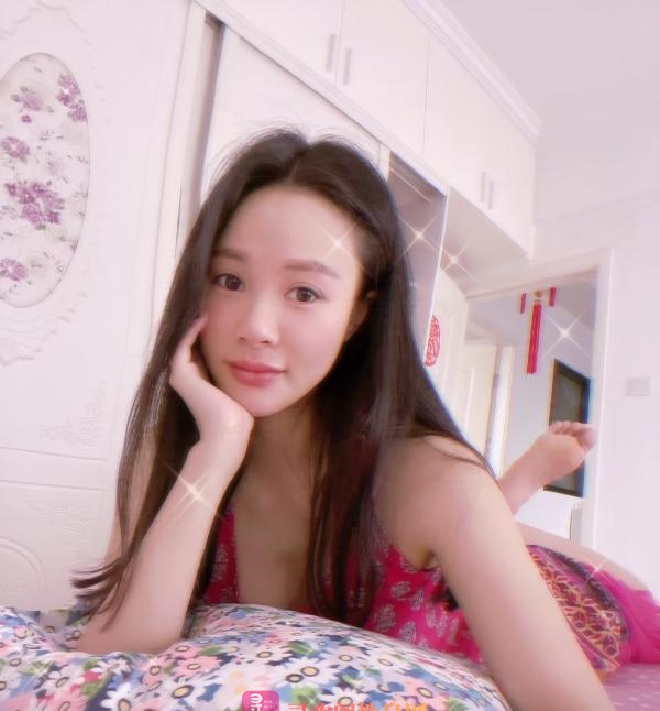 襄阳女王萱萱