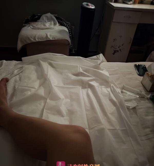 静安 艾拉