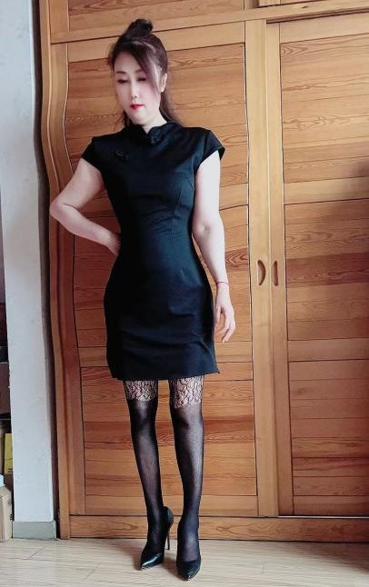 古典美女苗苗
