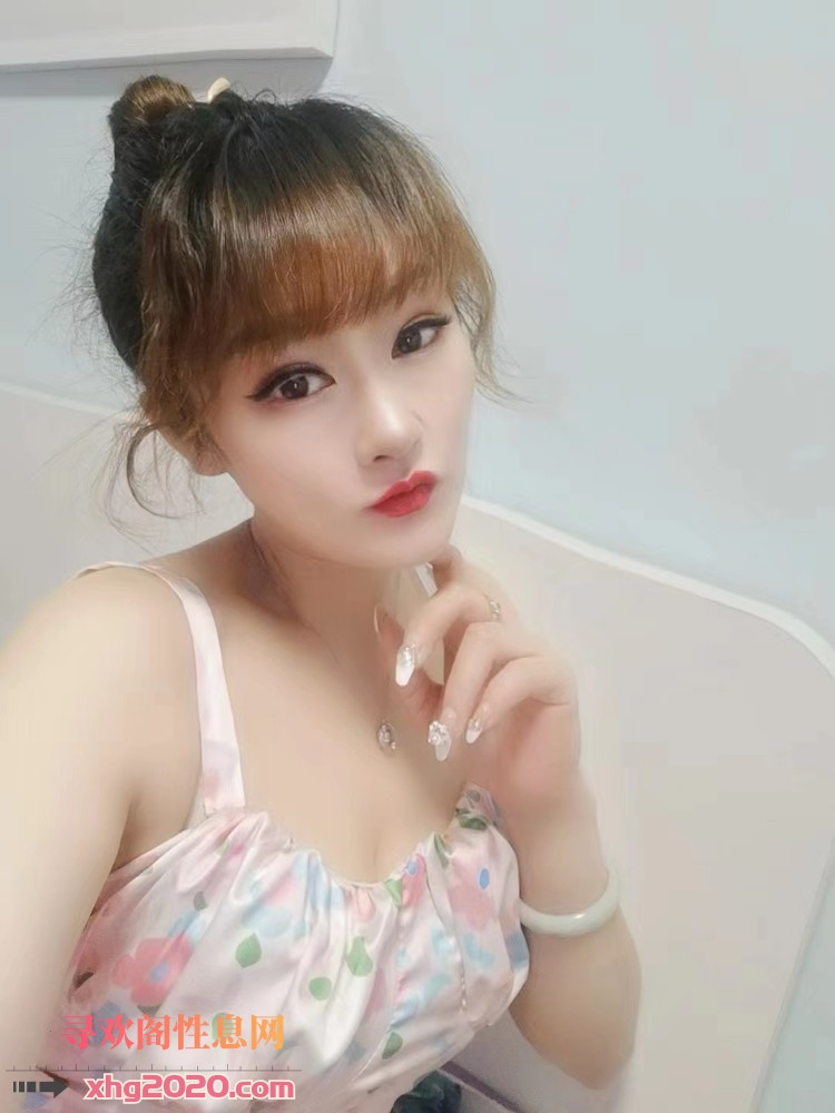 气质型美女爱爱姿势很舒服