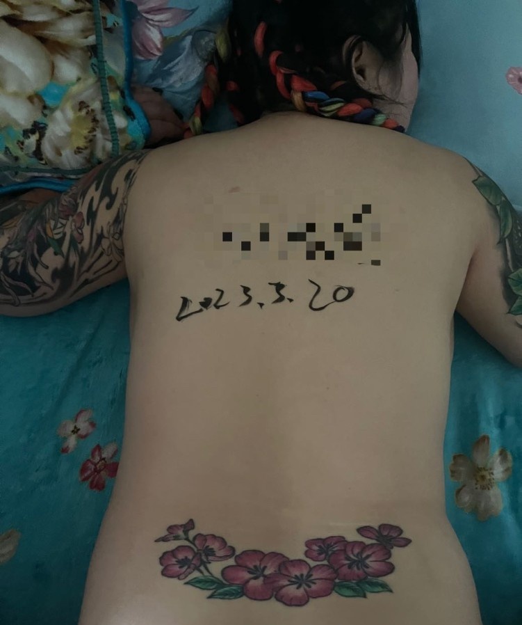 大胸少妇