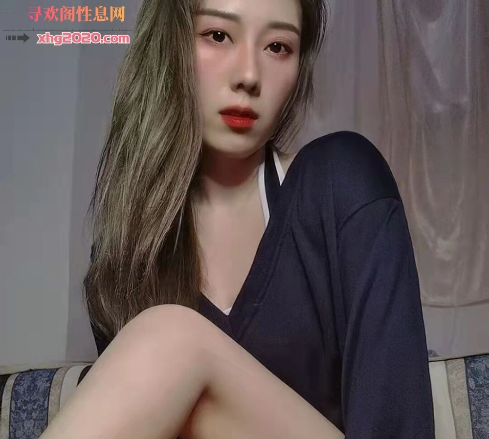 大长腿明媚儿