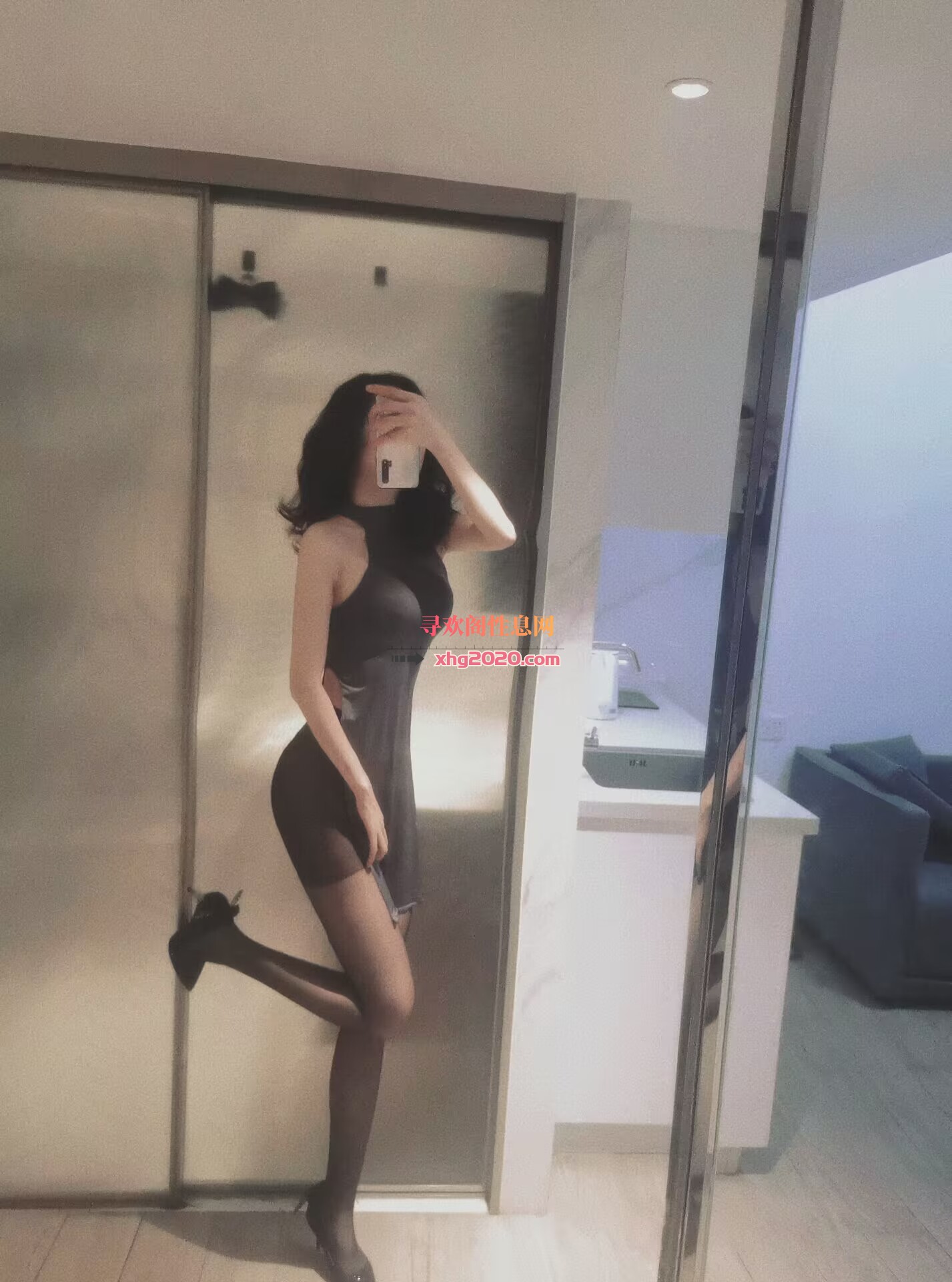 性感妩媚的可欣