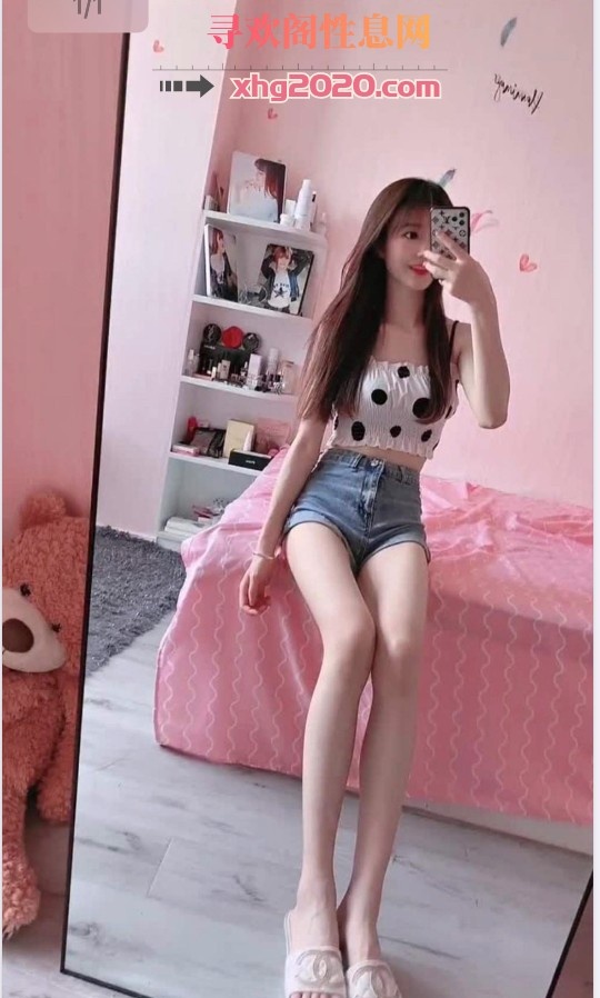 大长腿美女菲菲