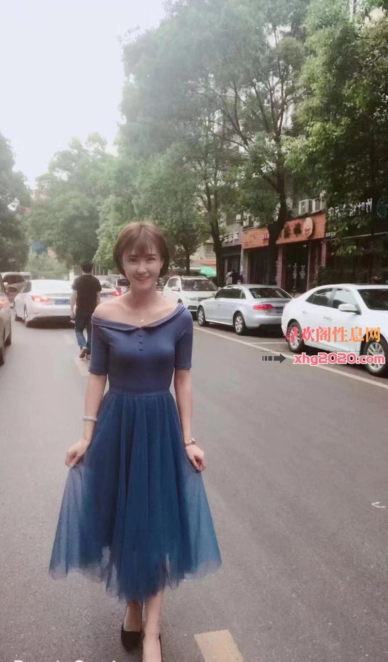气质美女若琳