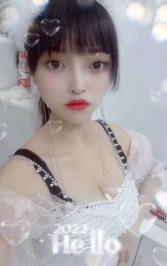 娇小妹子，可以抱起来搞