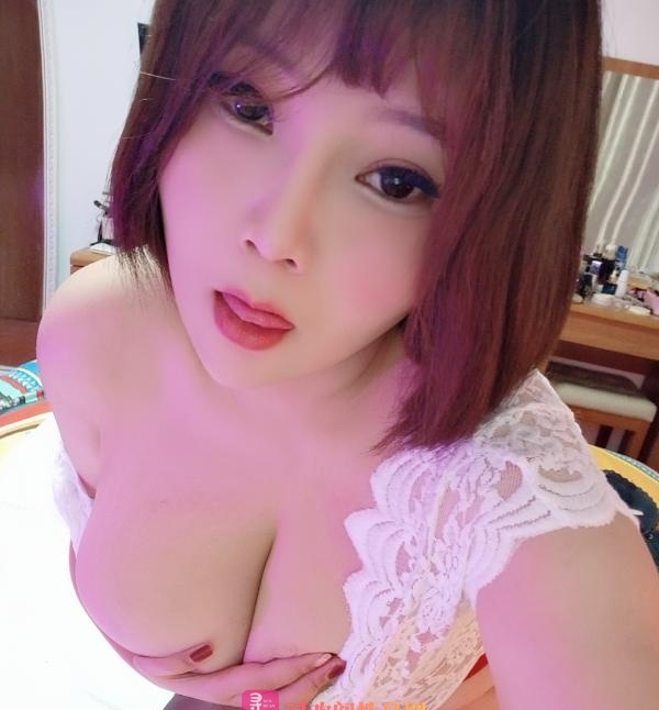 爆乳肥臀服务系辣椒