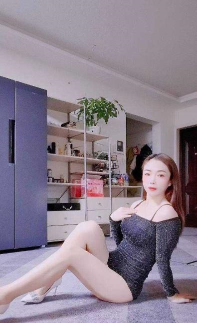 朝阳妩媚风骚妹子