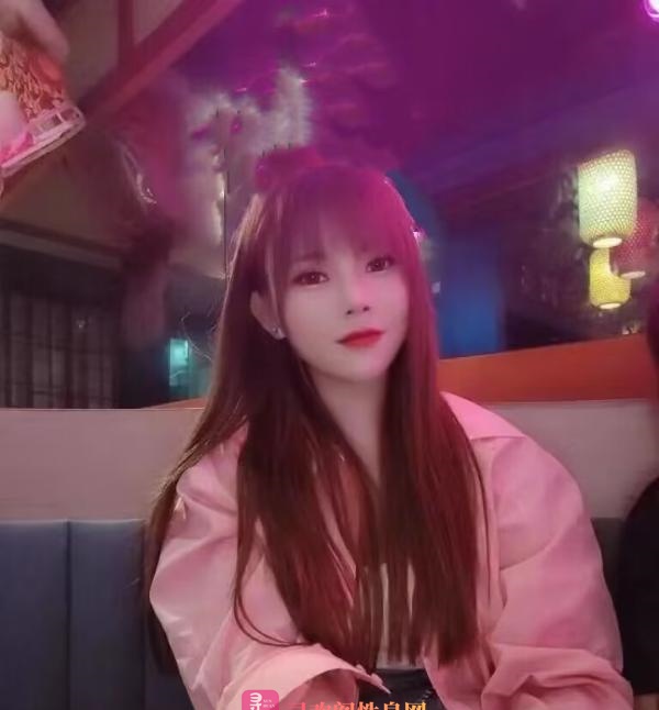 武汉服务系小姐姐