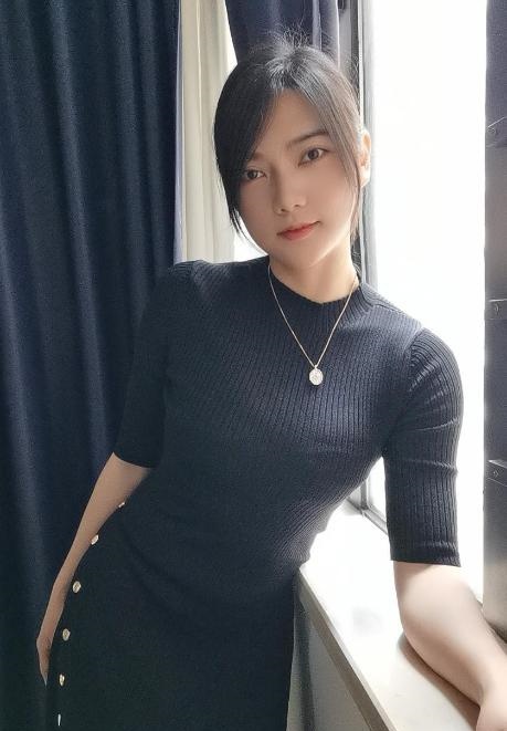 广州黑色裙一恬