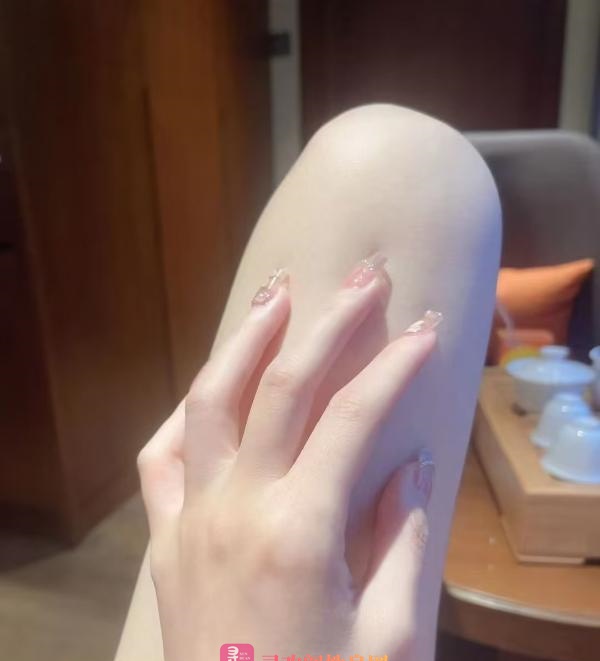 出击嫩妹小雅