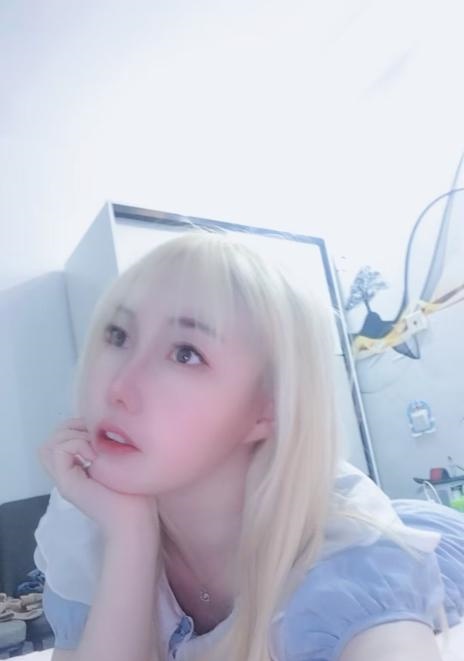 嫩美丝丝