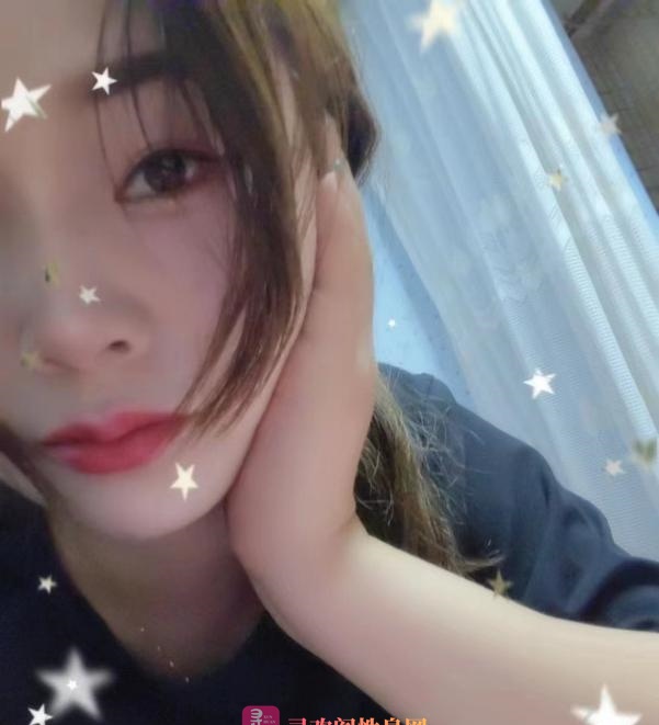 兼职健身小姐姐依依