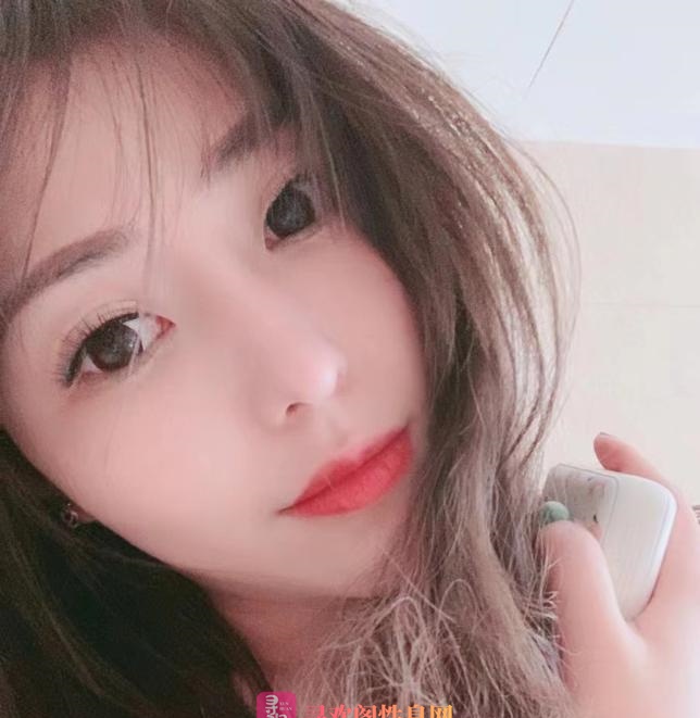 服务出众的妹纸一枚