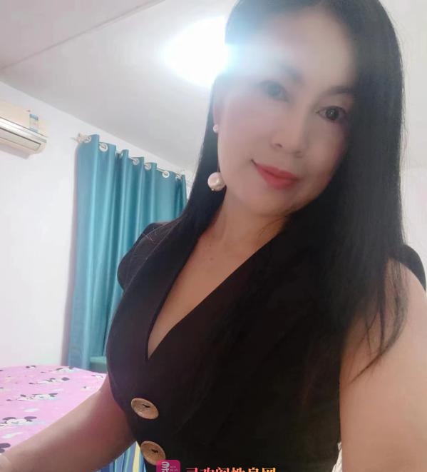 服务不错的熟女