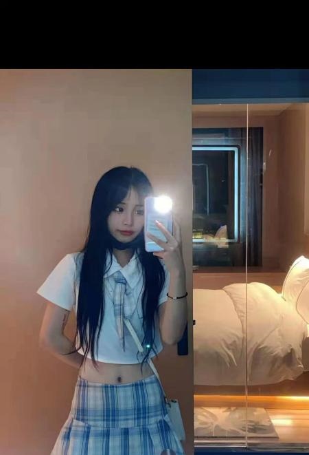 福田兼职嫩妹 乐乐
