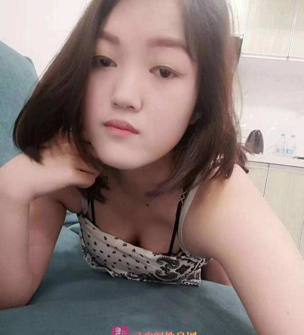服务型少妇小白菜