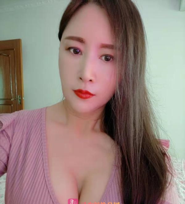 南京大奶少妇
