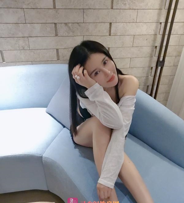 体验很火的小柒