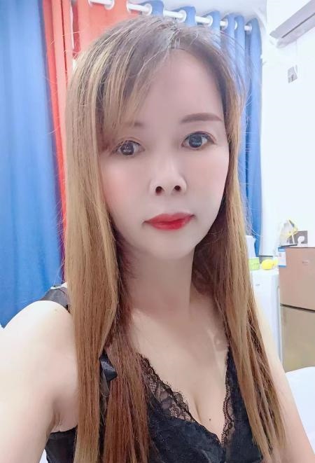 龙华菲菲成熟少妇