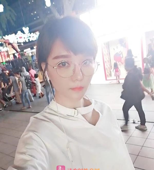 三通雪儿后花园大尺度