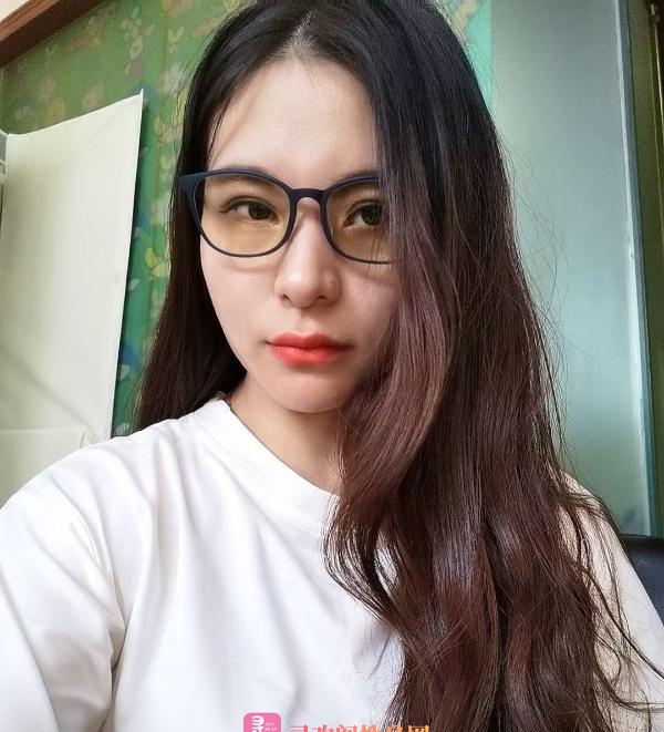 汉口较小熟妇