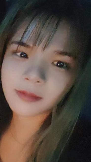 舌吻纯欲嫩妹秀儿