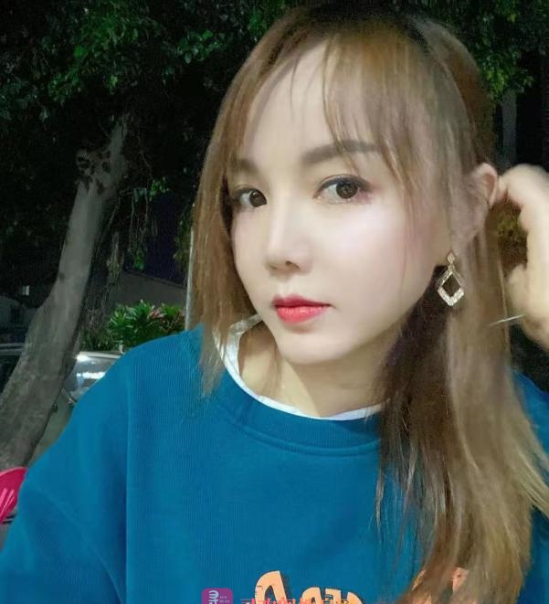颜值可以的龙岗灵灵