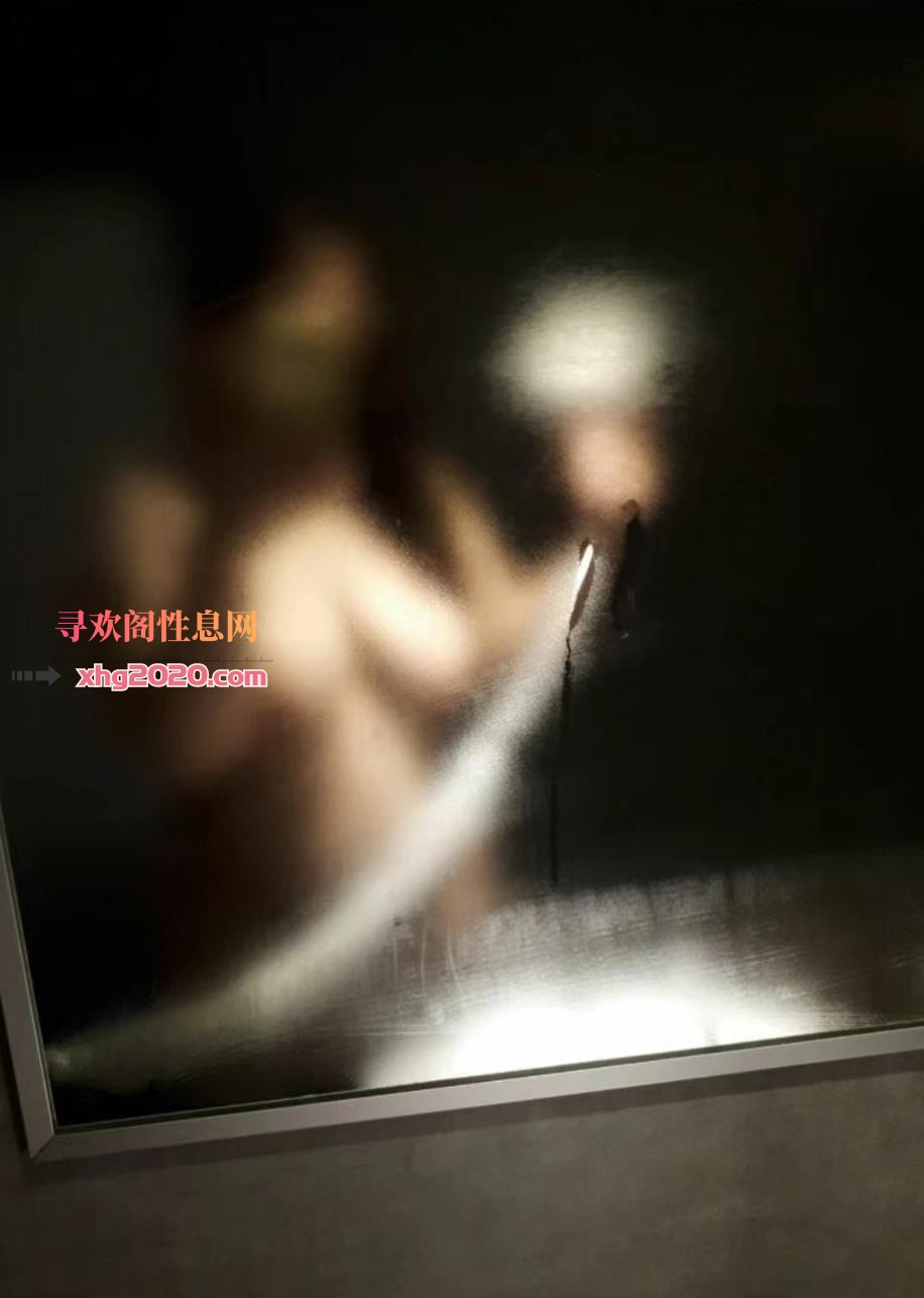 天河巨乳素素