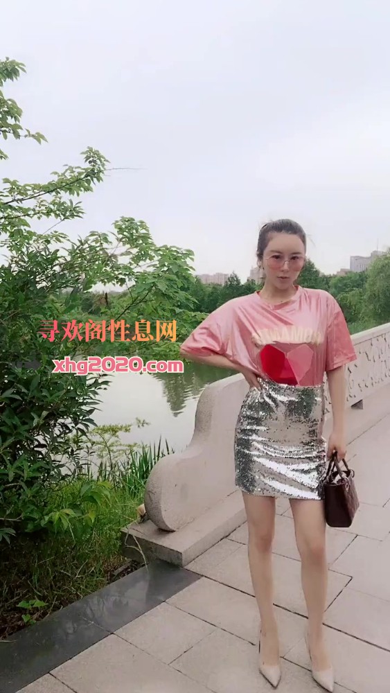 南海大胸穴紧小浪妹