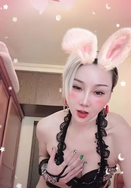 三通SM调教女王