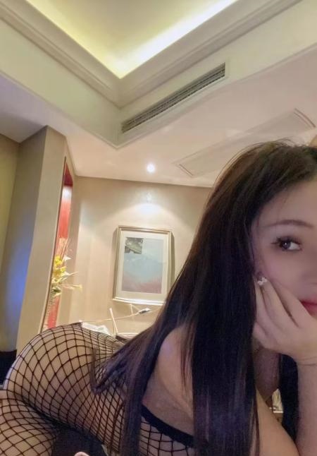 万达小个子美人