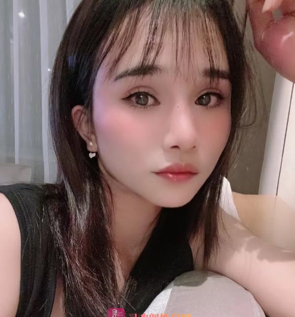 华师韵涵