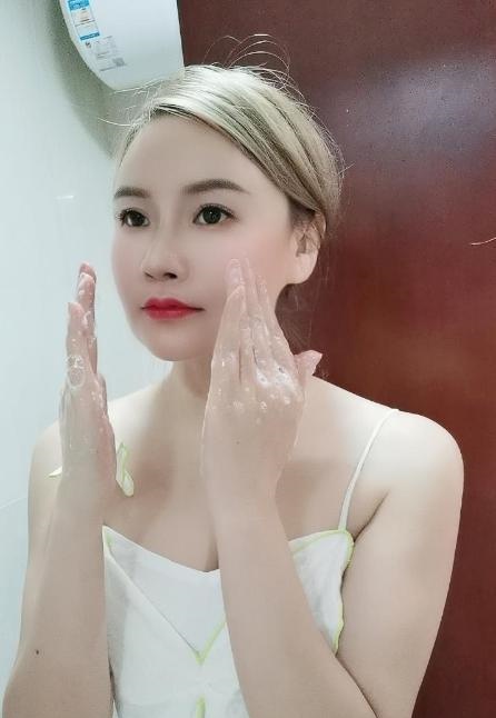 技术型少妇笑笑