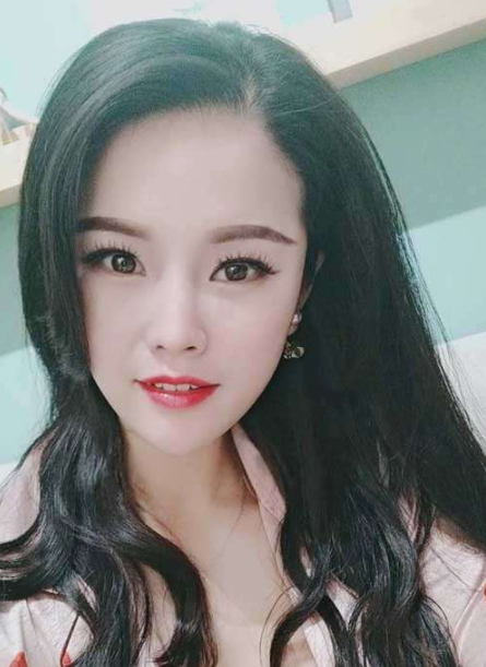 江岸气质泄火少妇