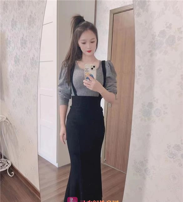 莞式性感美女莉亚