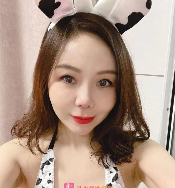 下面会跳舞的暖暖