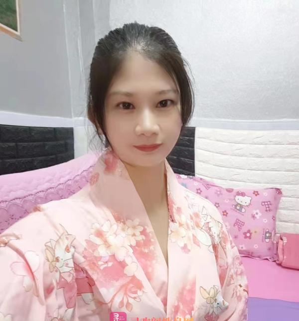 美臀小雪老师