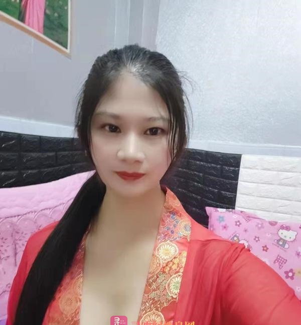 美臀小雪老师