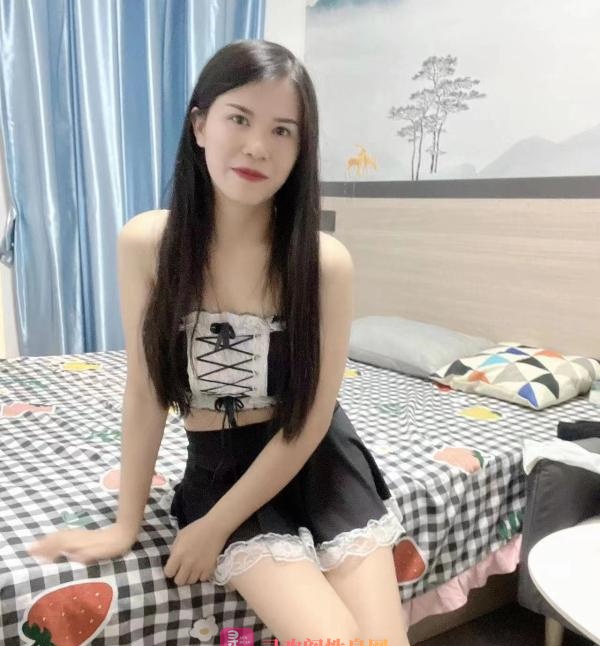 坪洲地铁站附近